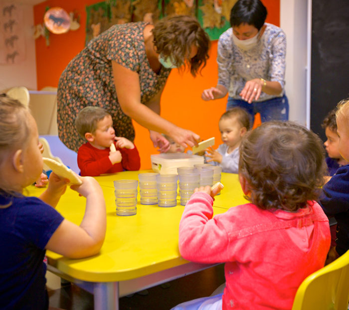 creche familiale temps regroupement gouter laguntza etxerat